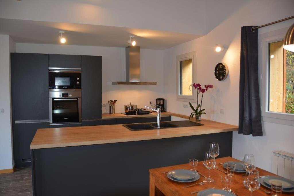 Chalet Alexanne - Meuble De Tourisme Classe 3 Etoiles - Porte De St Gervais Пасси Экстерьер фото