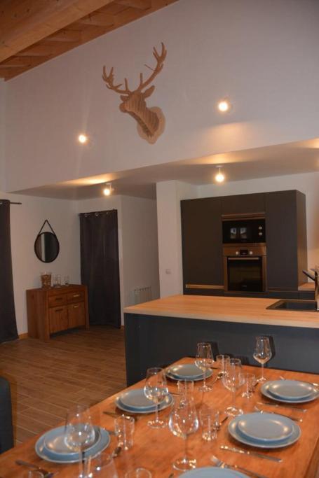 Chalet Alexanne - Meuble De Tourisme Classe 3 Etoiles - Porte De St Gervais Пасси Экстерьер фото